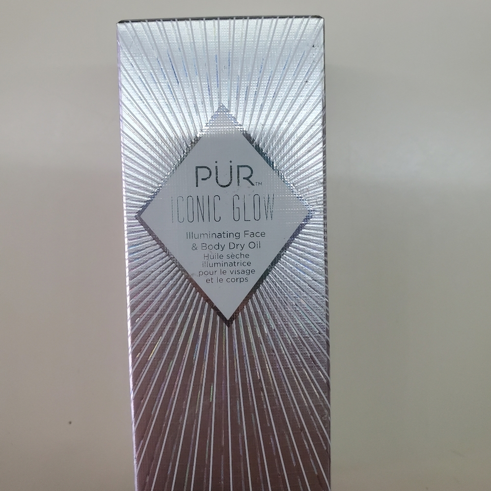 Iconic Glow Illuminating Face & Body Dry Oil